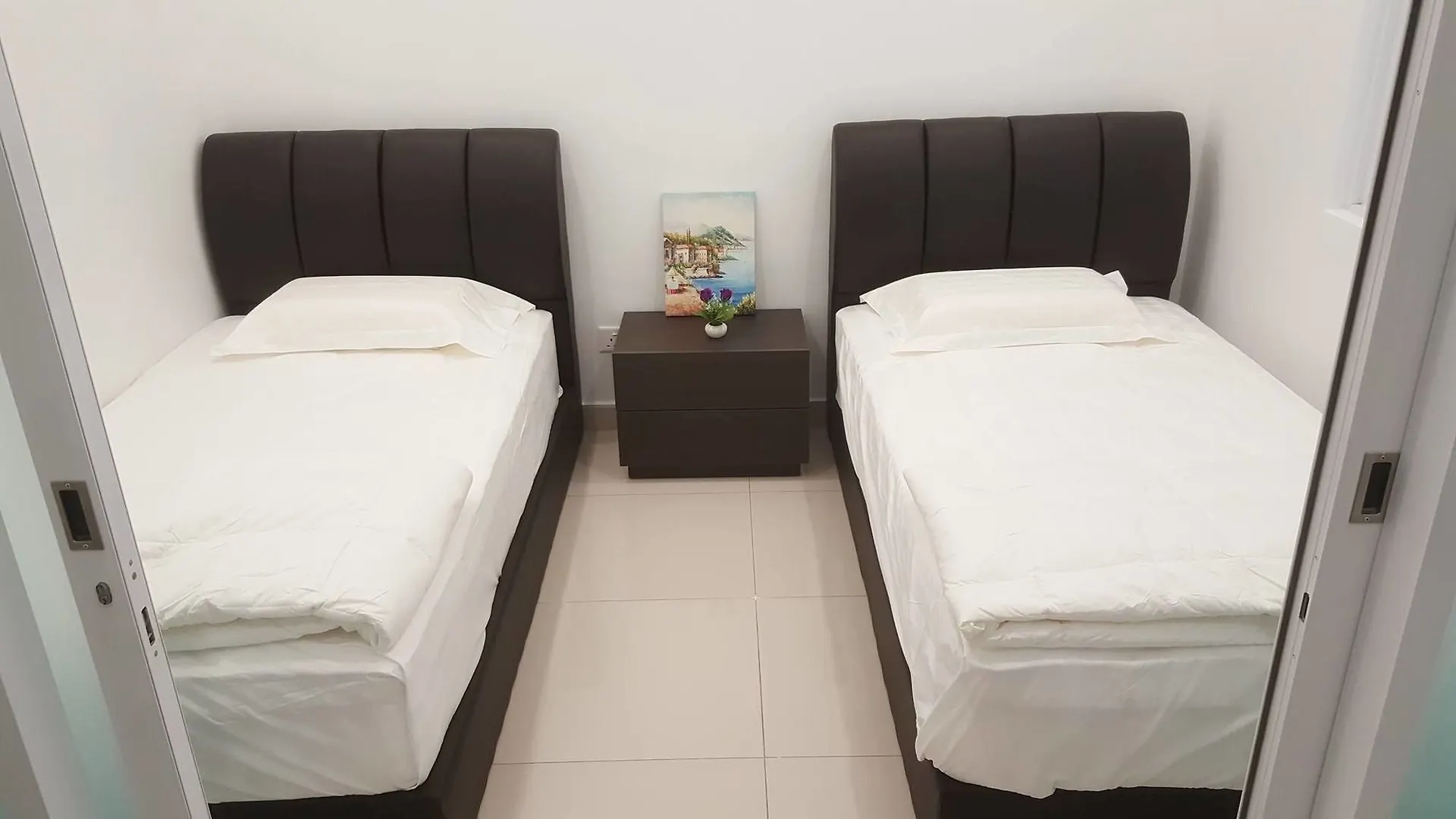 Summertime Maritime Suite Jelutong Apartment